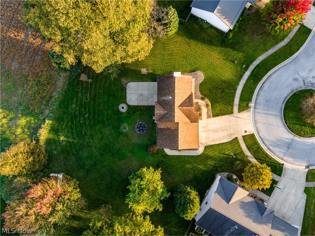 14 Manchester Drive Norwalk OH 44857