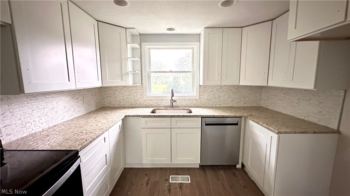 233 John Street Bedford OH 44146