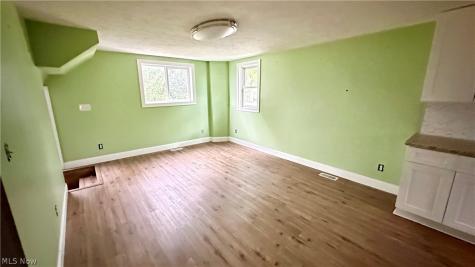 233 John Street Bedford OH 44146