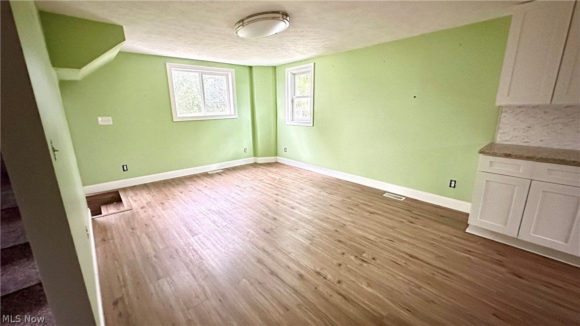 233 John Street Bedford OH 44146