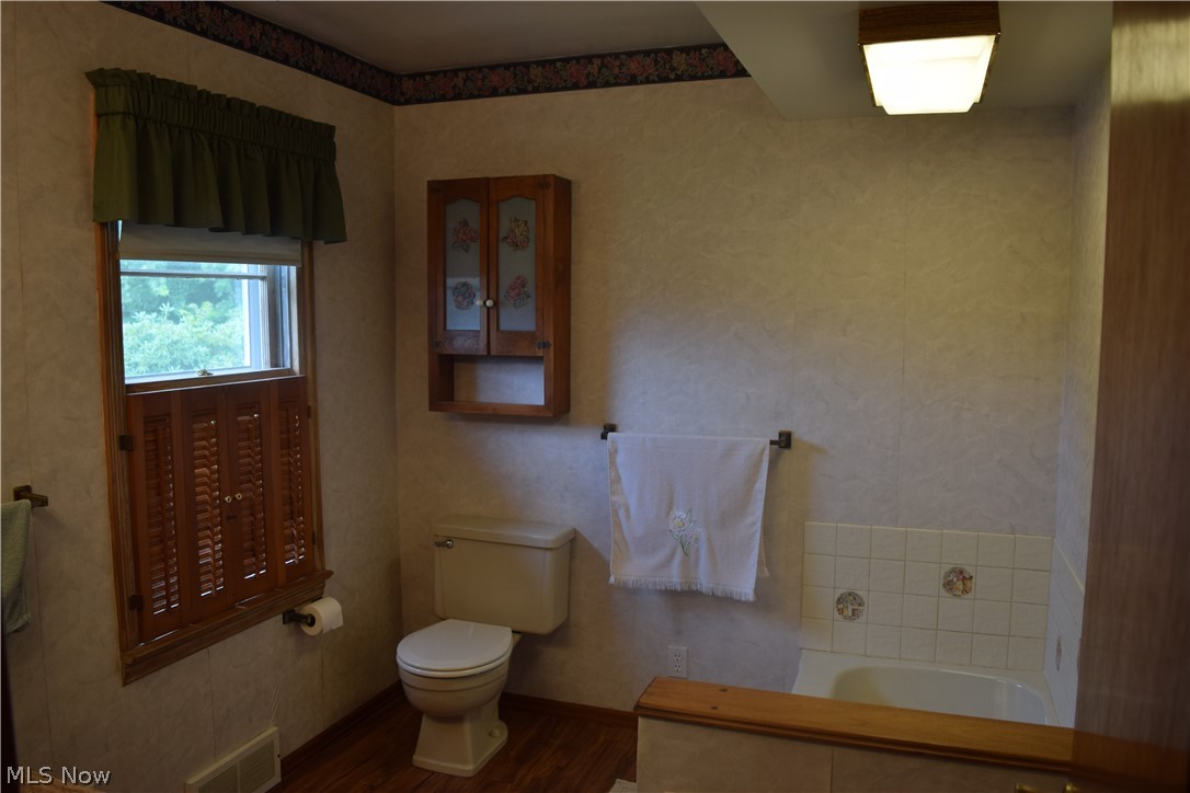 5040 2nd Street NW Canton OH 44708