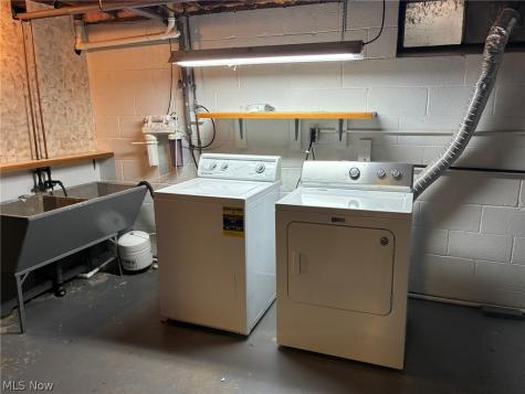 5040 2nd Street NW Canton OH 44708