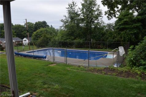 5040 2nd Street NW Canton OH 44708