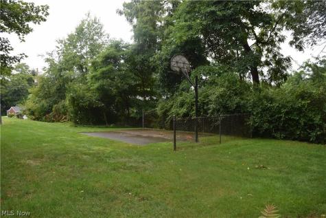 5040 2nd Street NW Canton OH 44708