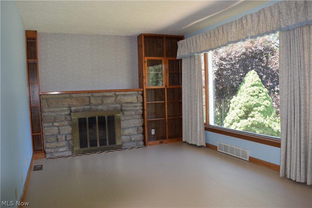 5040 2nd Street NW Canton OH 44708