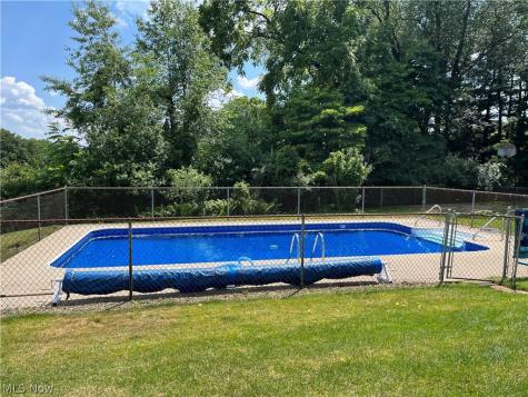 5040 2nd Street NW Canton OH 44708