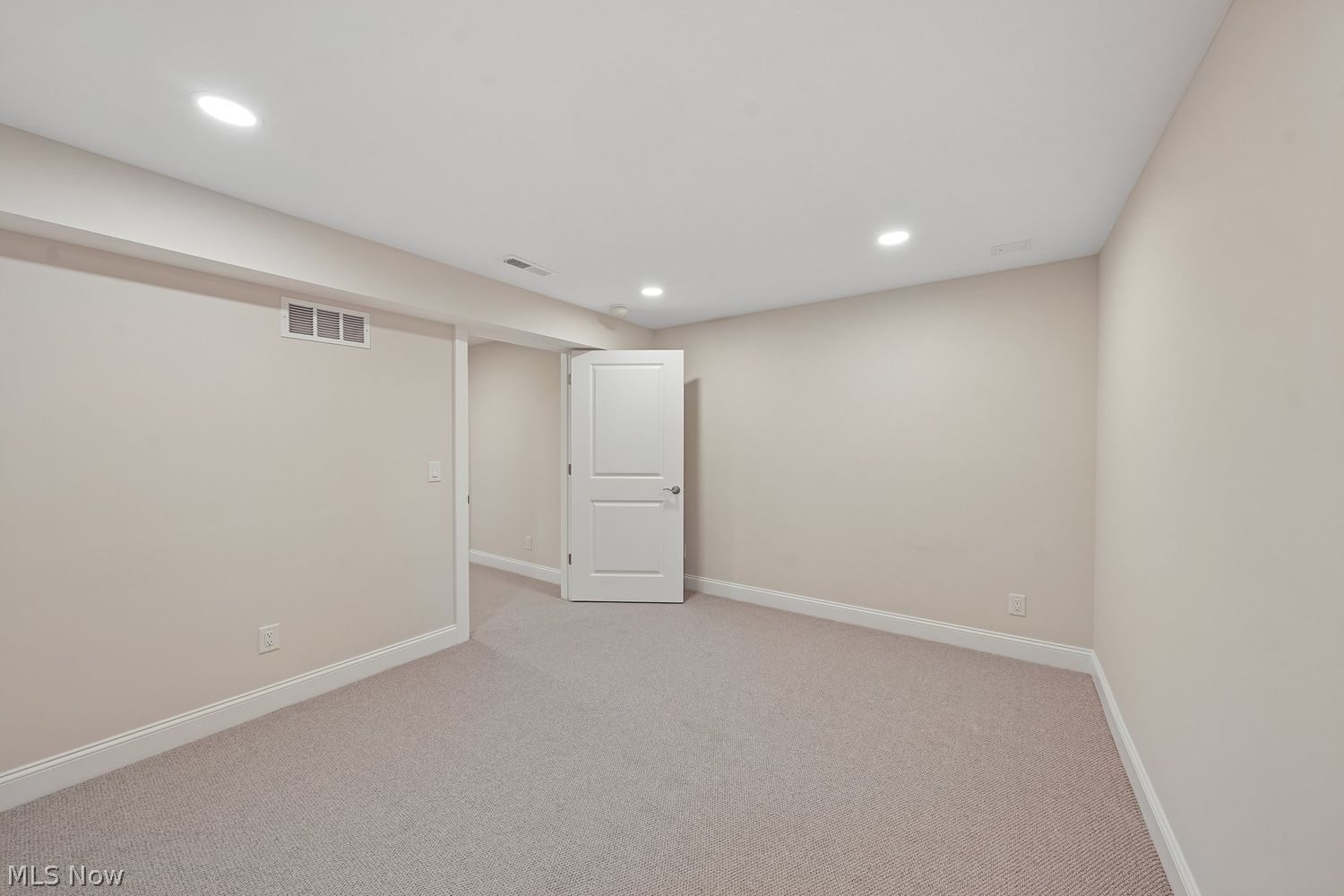 36338 West Shore Parkway North Ridgeville OH 44039