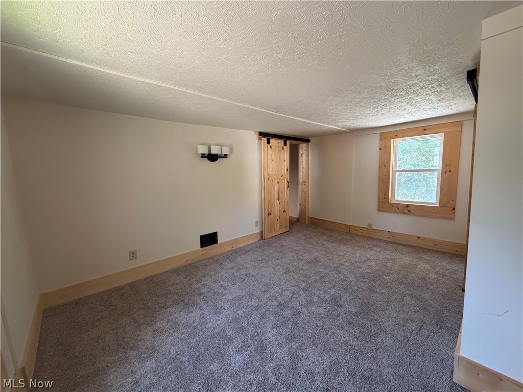 58 W Jefferson Avenue Mcconnelsville OH 43756
