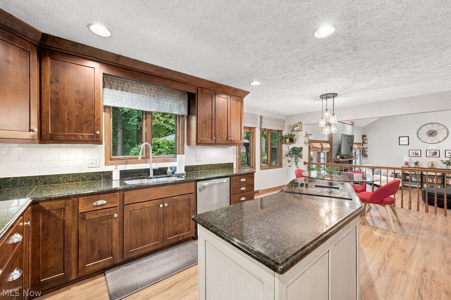 3075 Oakwood Lane Westlake OH 44145