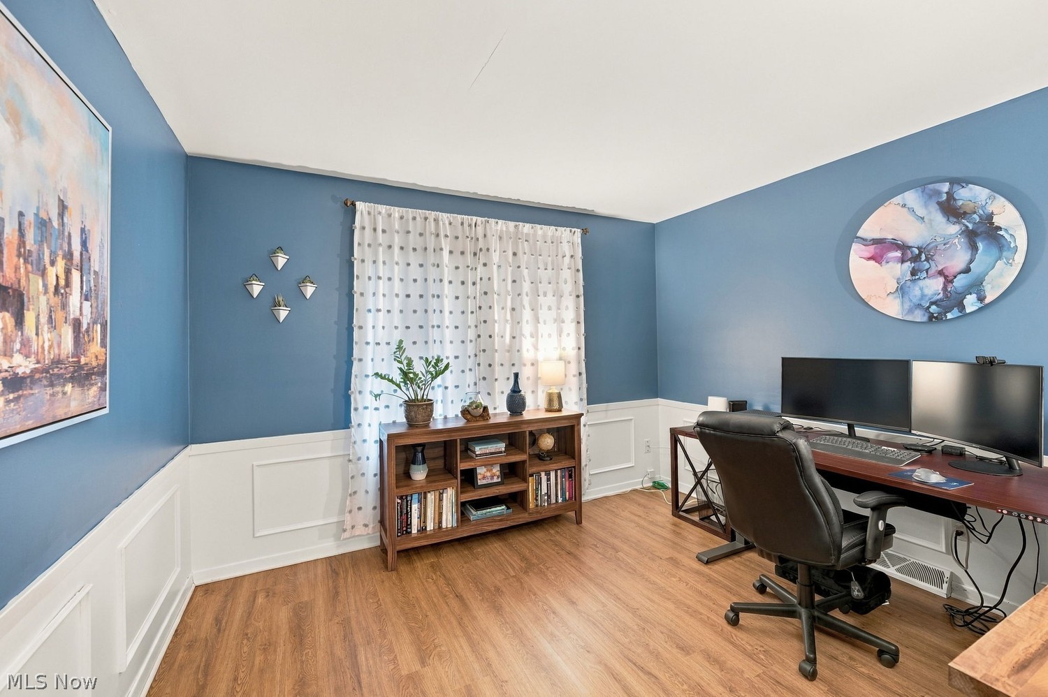 3075 Oakwood Lane Westlake OH 44145