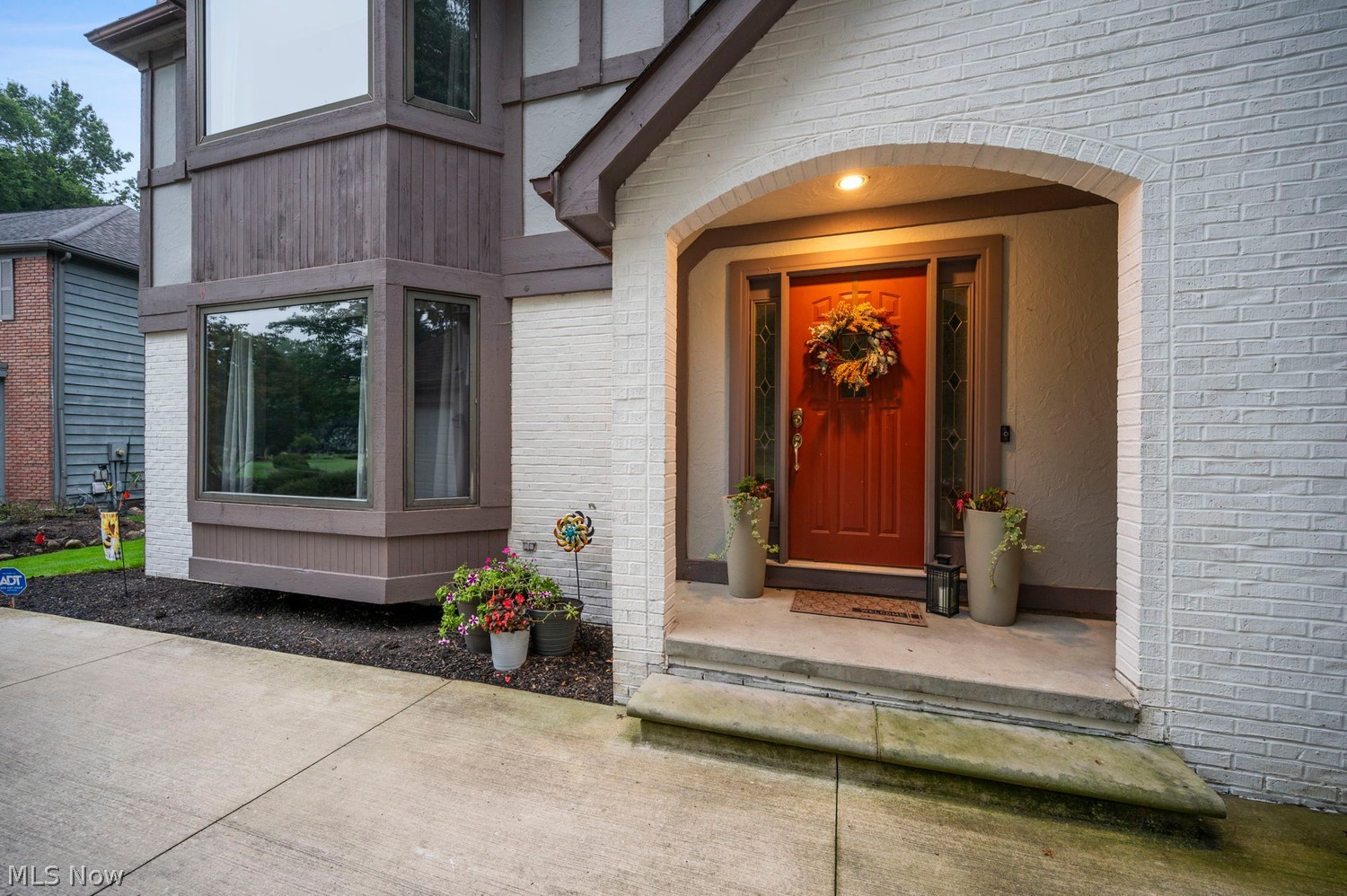 3075 Oakwood Lane Westlake OH 44145