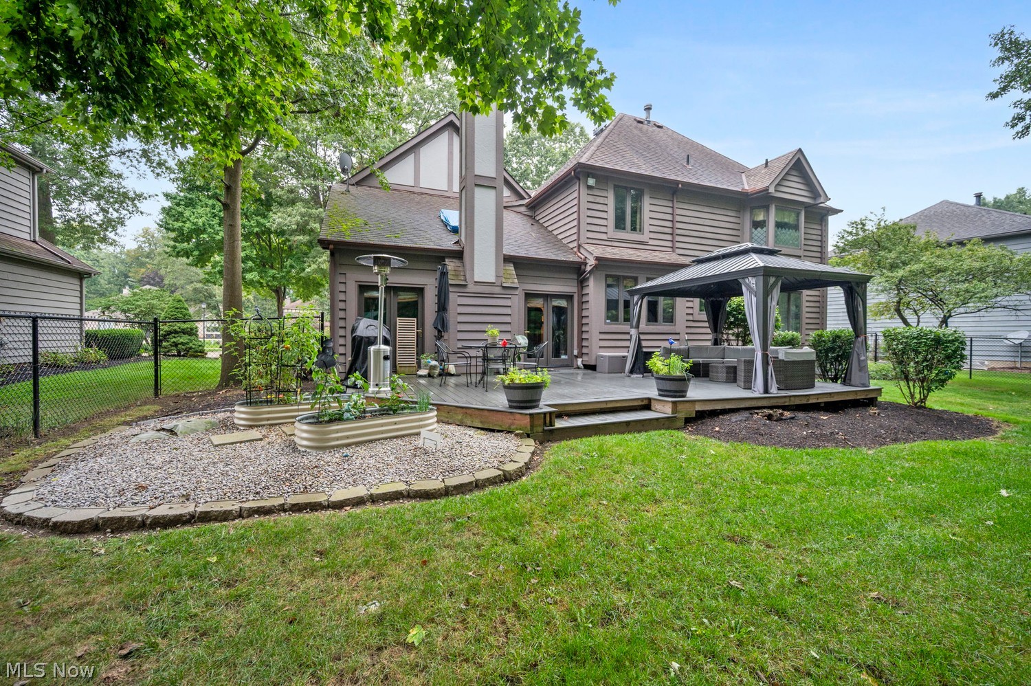 3075 Oakwood Lane Westlake OH 44145