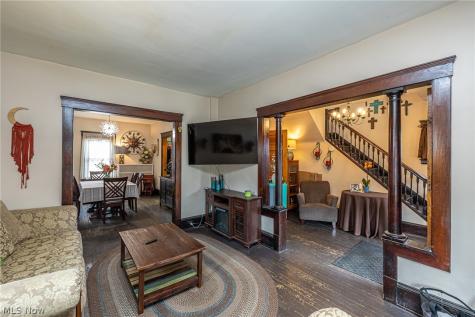 3858 W 16th Street Cleveland OH 44109