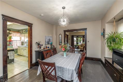 3858 W 16th Street Cleveland OH 44109