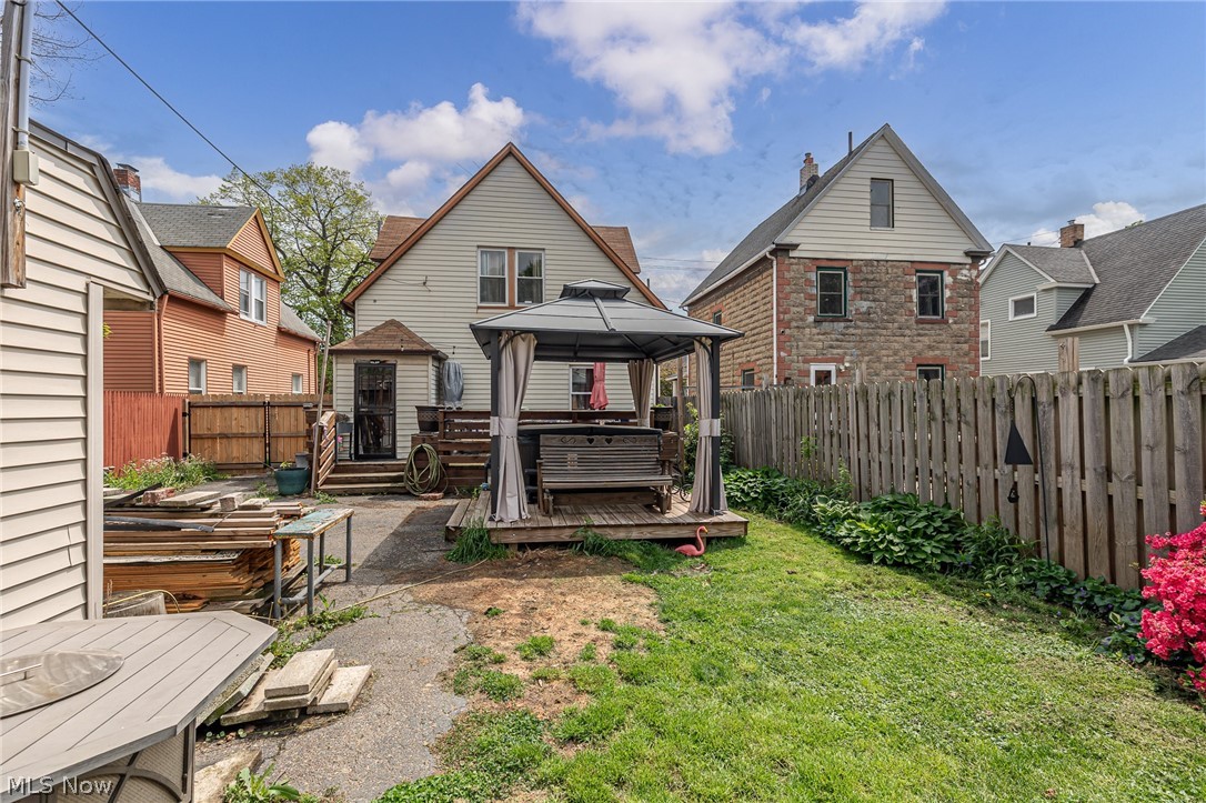 3858 W 16th Street Cleveland OH 44109