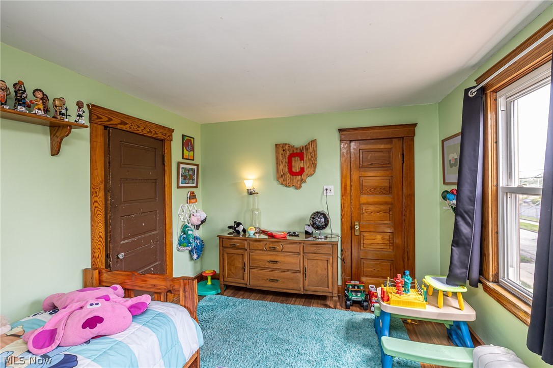3858 W 16th Street Cleveland OH 44109