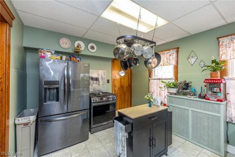 3858 W 16th Street Cleveland OH 44109