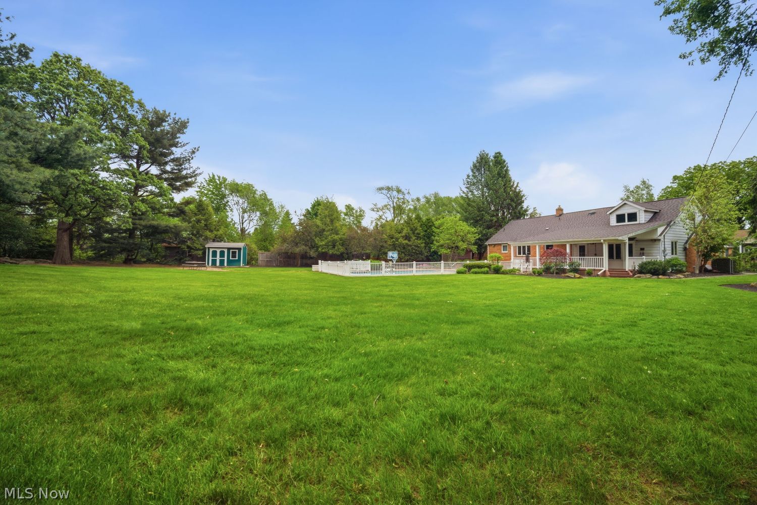 5334 Sunset Oval North Olmsted OH 44070