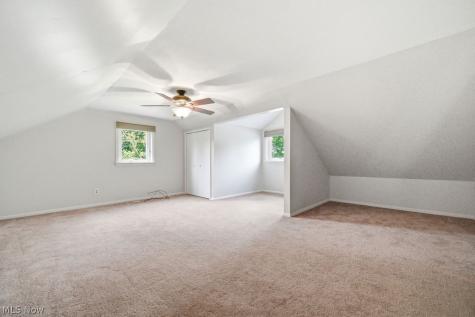 5334 Sunset Oval North Olmsted OH 44070