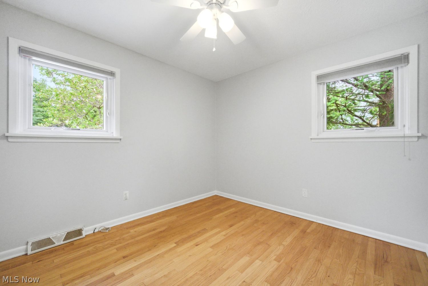 5334 Sunset Oval North Olmsted OH 44070