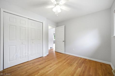 5334 Sunset Oval North Olmsted OH 44070