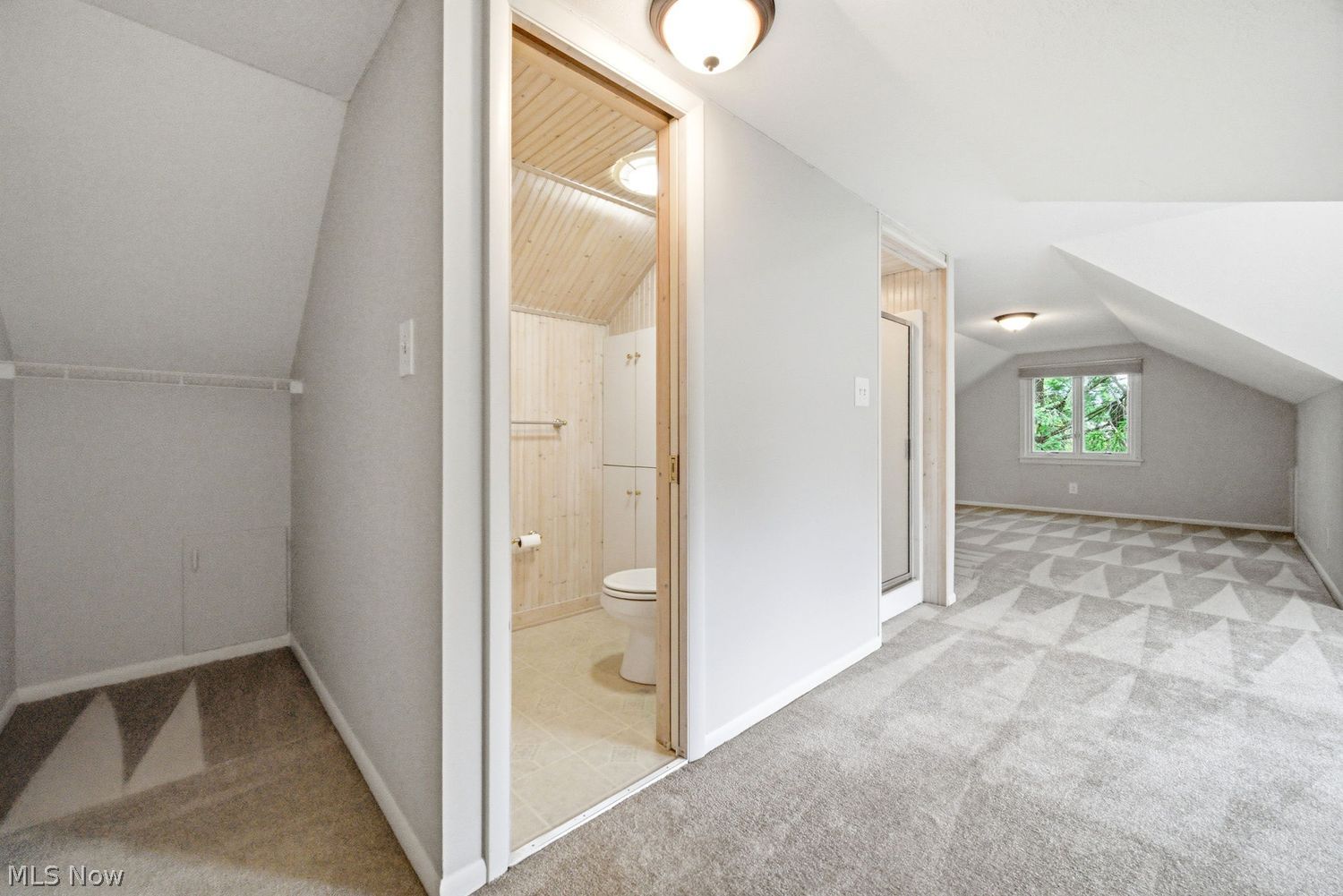 5334 Sunset Oval North Olmsted OH 44070