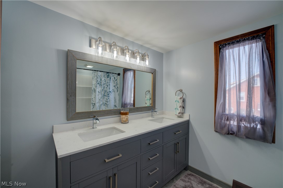 855 Osborn Avenue Lorain OH 44052