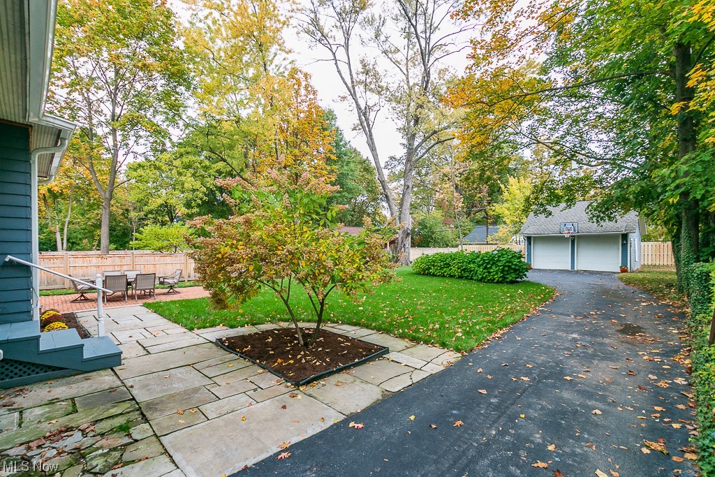2605 Exeter Road Cleveland Heights OH 44118
