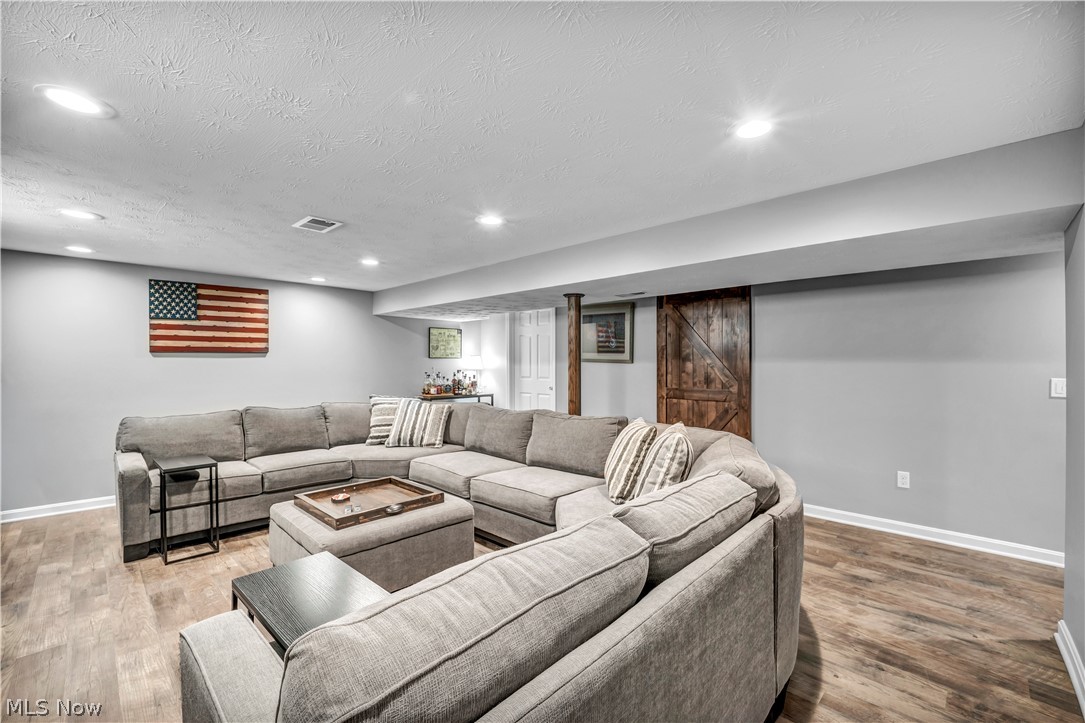 977 Lloyd Road Wickliffe OH 44092