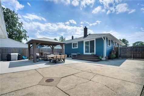 977 Lloyd Road Wickliffe OH 44092