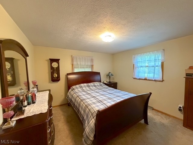 6092 East Avenue Extension SE Gnadenhutten OH 44629