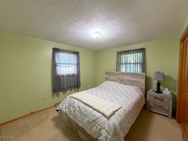 6092 East Avenue Extension SE Gnadenhutten OH 44629