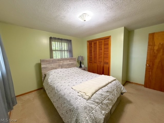 6092 East Avenue Extension SE Gnadenhutten OH 44629