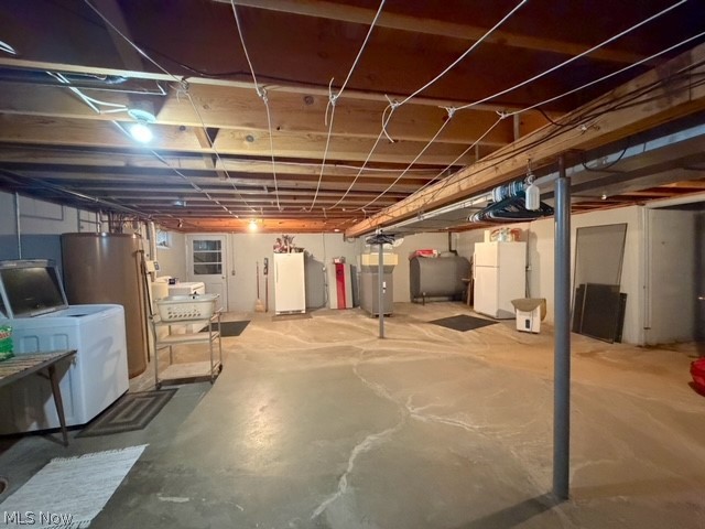 6092 East Avenue Extension SE Gnadenhutten OH 44629