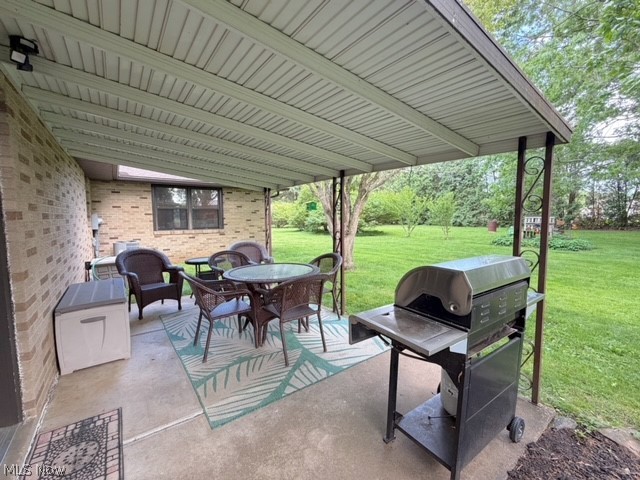 6092 East Avenue Extension SE Gnadenhutten OH 44629