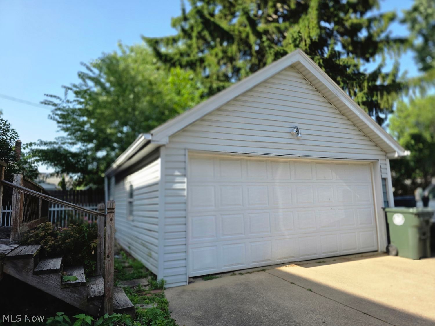 222 NW Raff Road NW Canton OH 44708