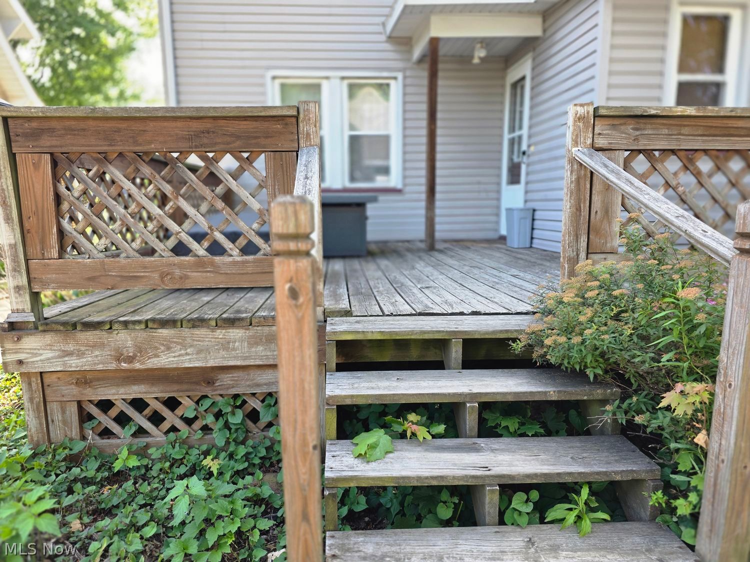 222 NW Raff Road NW Canton OH 44708