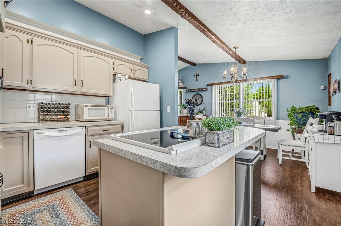 584 Stanley Road Akron OH 44312