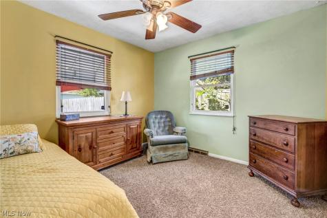 584 Stanley Road Akron OH 44312