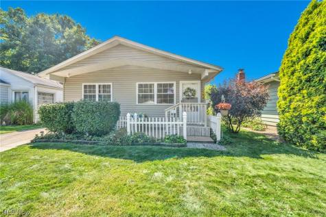 584 Stanley Road Akron OH 44312