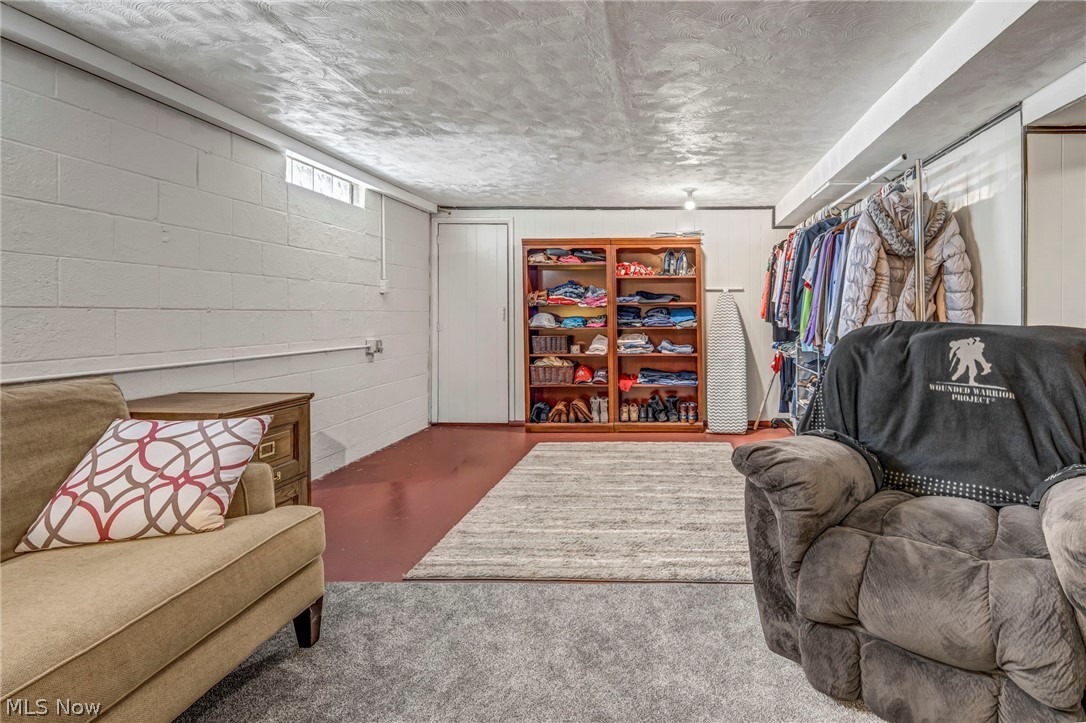 584 Stanley Road Akron OH 44312