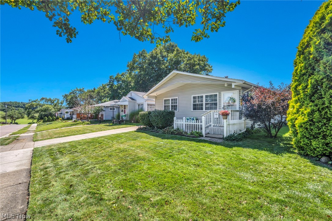 584 Stanley Road Akron OH 44312