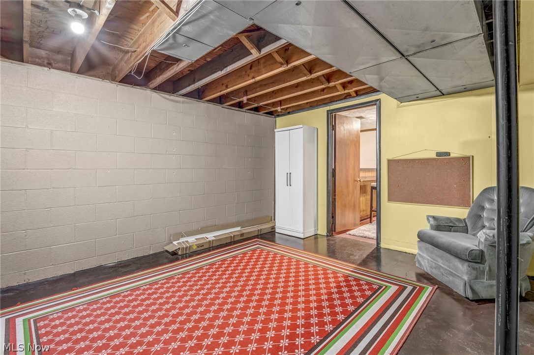 584 Stanley Road Akron OH 44312