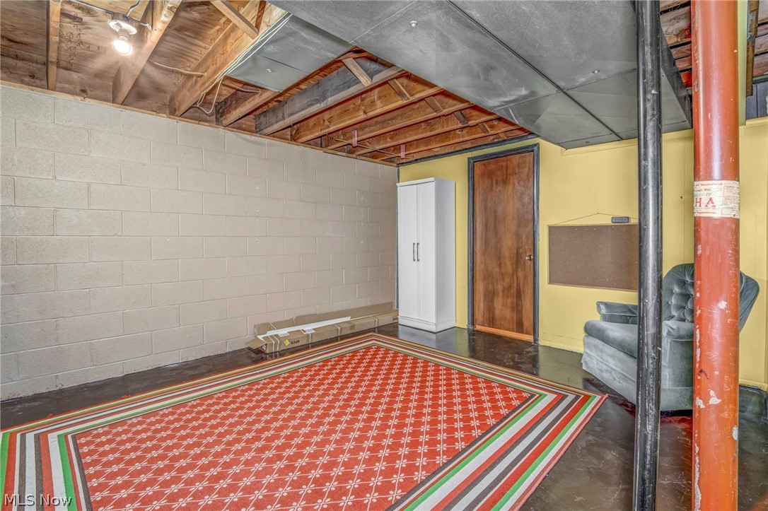 584 Stanley Road Akron OH 44312