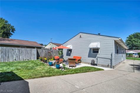 584 Stanley Road Akron OH 44312