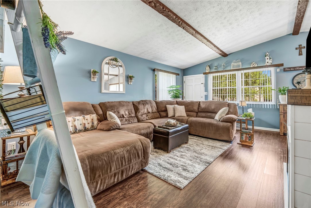 584 Stanley Road Akron OH 44312