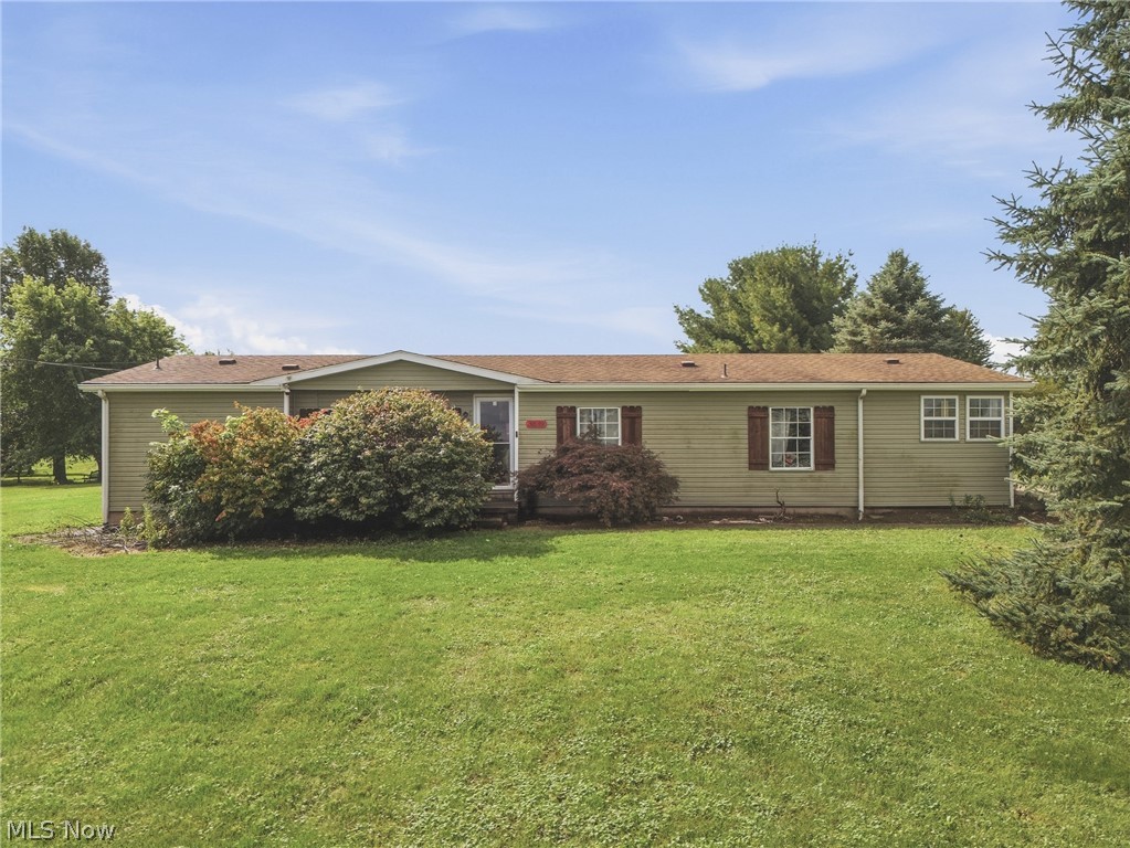 3839 E Sterling Road Creston OH 44217