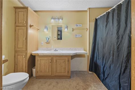 3839 E Sterling Road Creston OH 44217