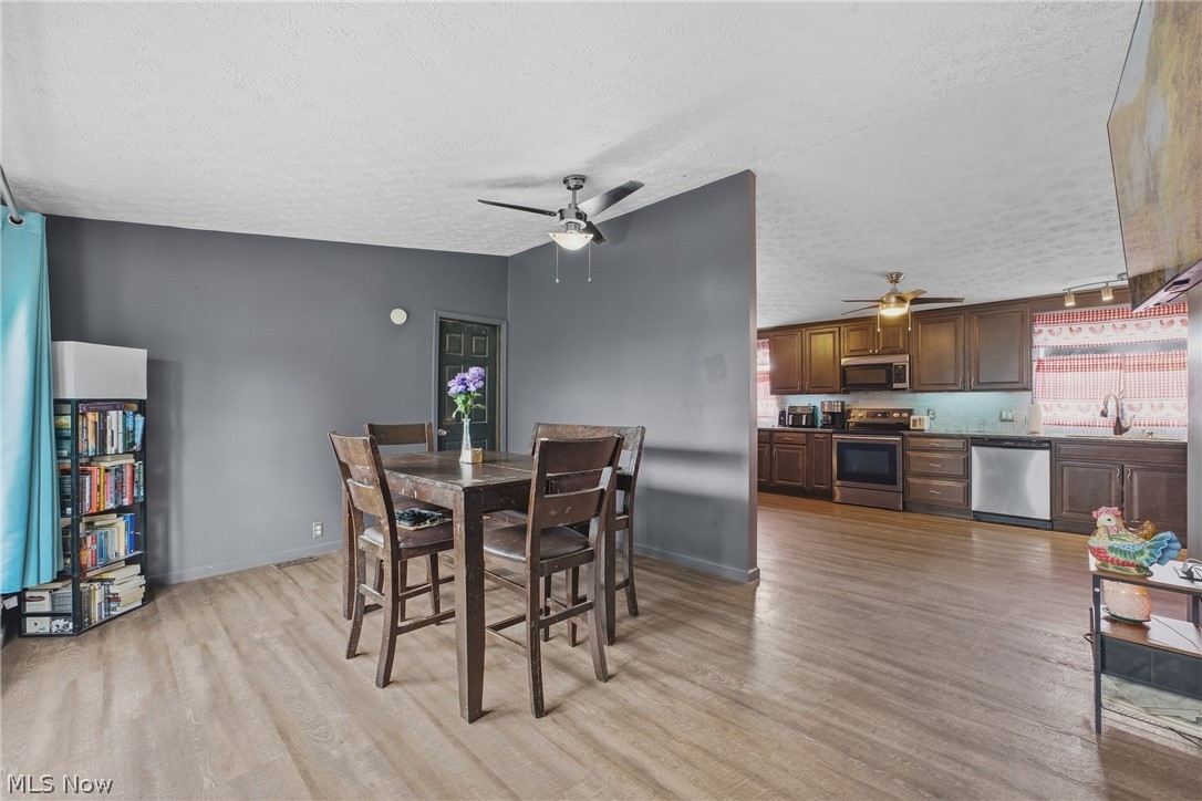 3839 E Sterling Road Creston OH 44217
