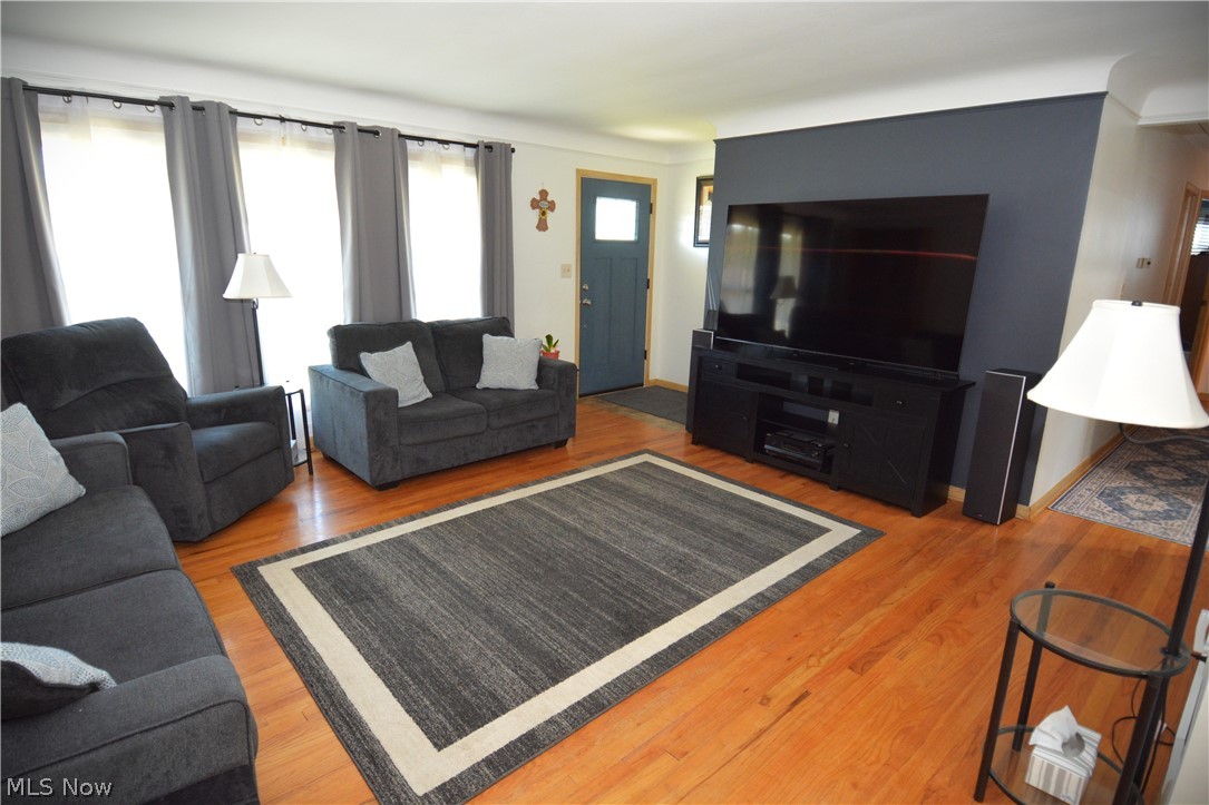 12085 Stormes Drive Parma OH 44022